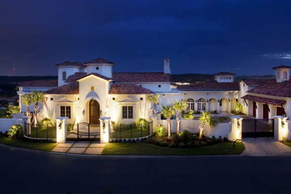 Outdoor Lighting Techniques that enhance your property - Outdoor Landscape Lighting Installations and Designs by Elite Lighting Designs