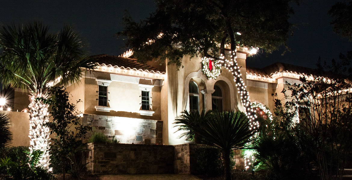 Avoid These Residential Holiday Lighting Mistakes - Outdoor Landscape Lighting Installations and Designs by Elite Lighting Designs