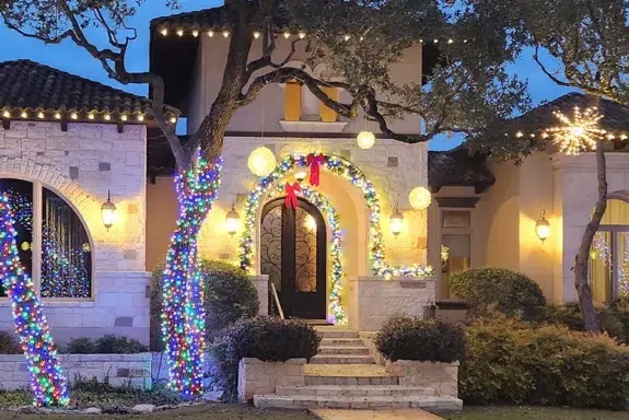 Leave The Ladder Behind and Choose Professional Holiday Lighting - Outdoor Landscape Lighting Installations and Designs by Elite Lighting Designs
