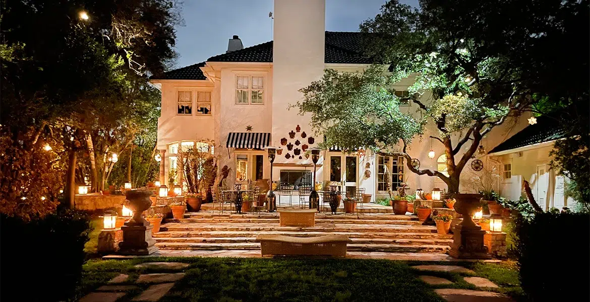How Elite Lighting Designs Brightens Your Home - Outdoor Landscape Lighting Installations and Designs by Elite Lighting Designs